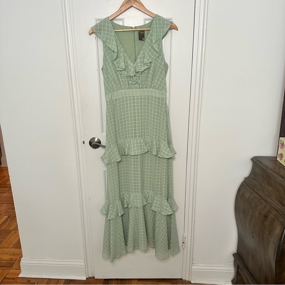 Taylor Sage Green Chiffon Dot Sleeveless Tiered Maxi Dress Coquette Formal  4 - Picture 3 of 9